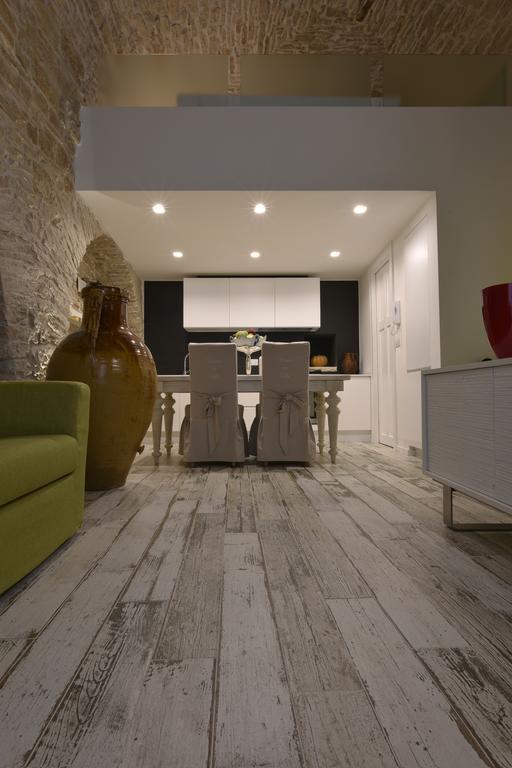 Отель La Puglia Di Claudia Руво-ди-Пулья Экстерьер фото